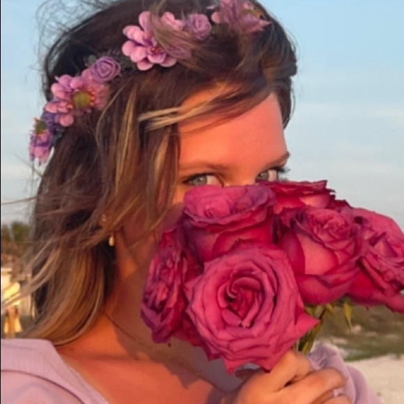 Meet your Posher, Debra - Picture 6 of 16